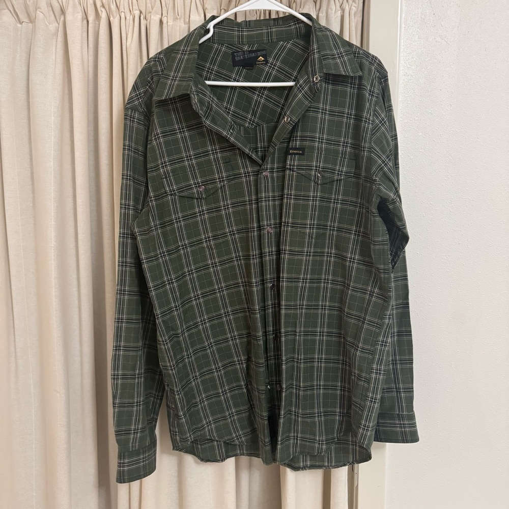 Green Plaid Button-Up Shirt